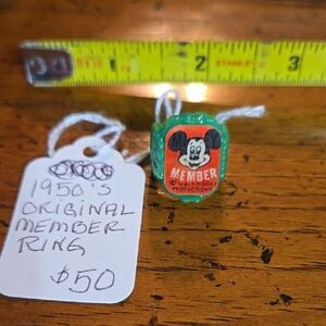 Vintage Disney Member Ring